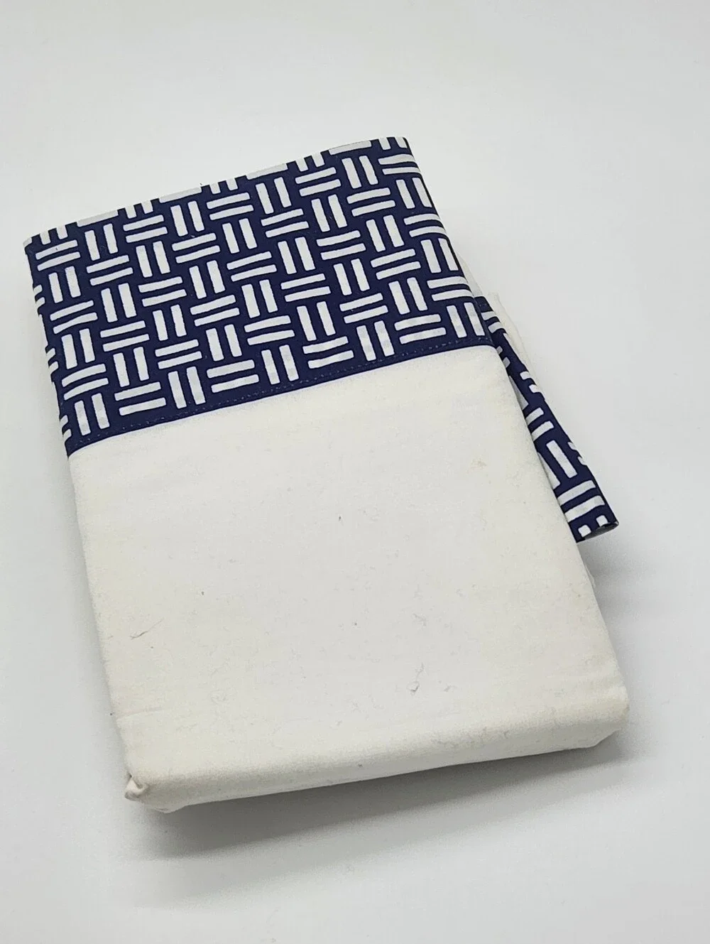 Ralph Lauren King Pillowcases Set of 2 Navy Basketweave Trim White
